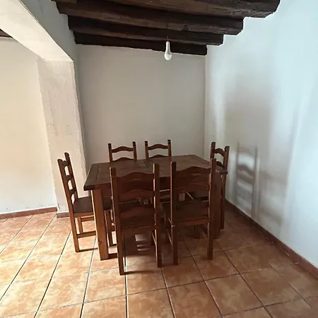 Nyaraló La De Alanah